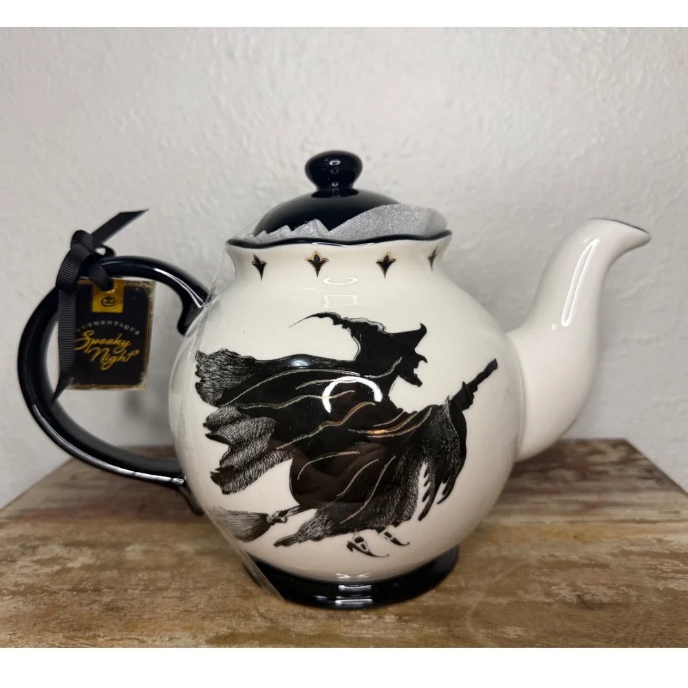 Potter's Studio Halloween Spooky Night Witches Brew Ceramic Teapot 40oz NEW